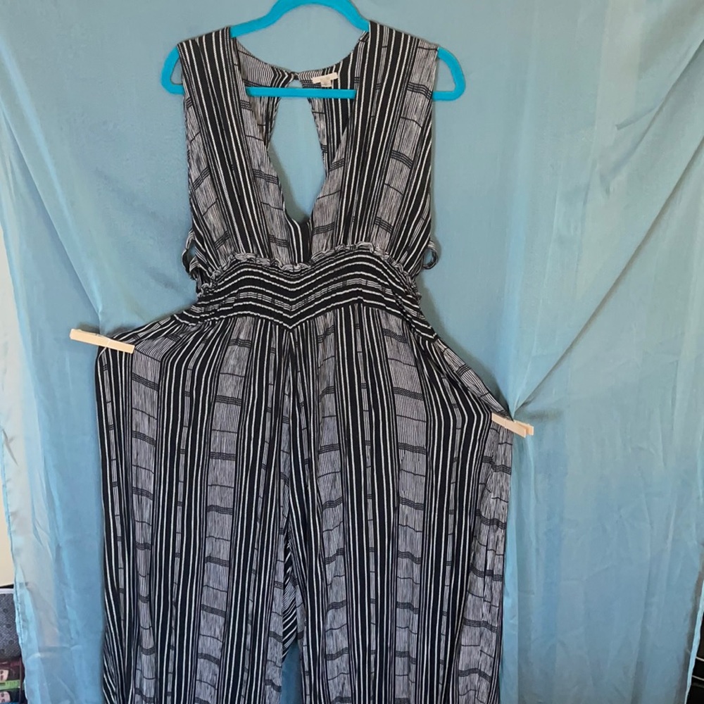 Flowy Romper - image 1